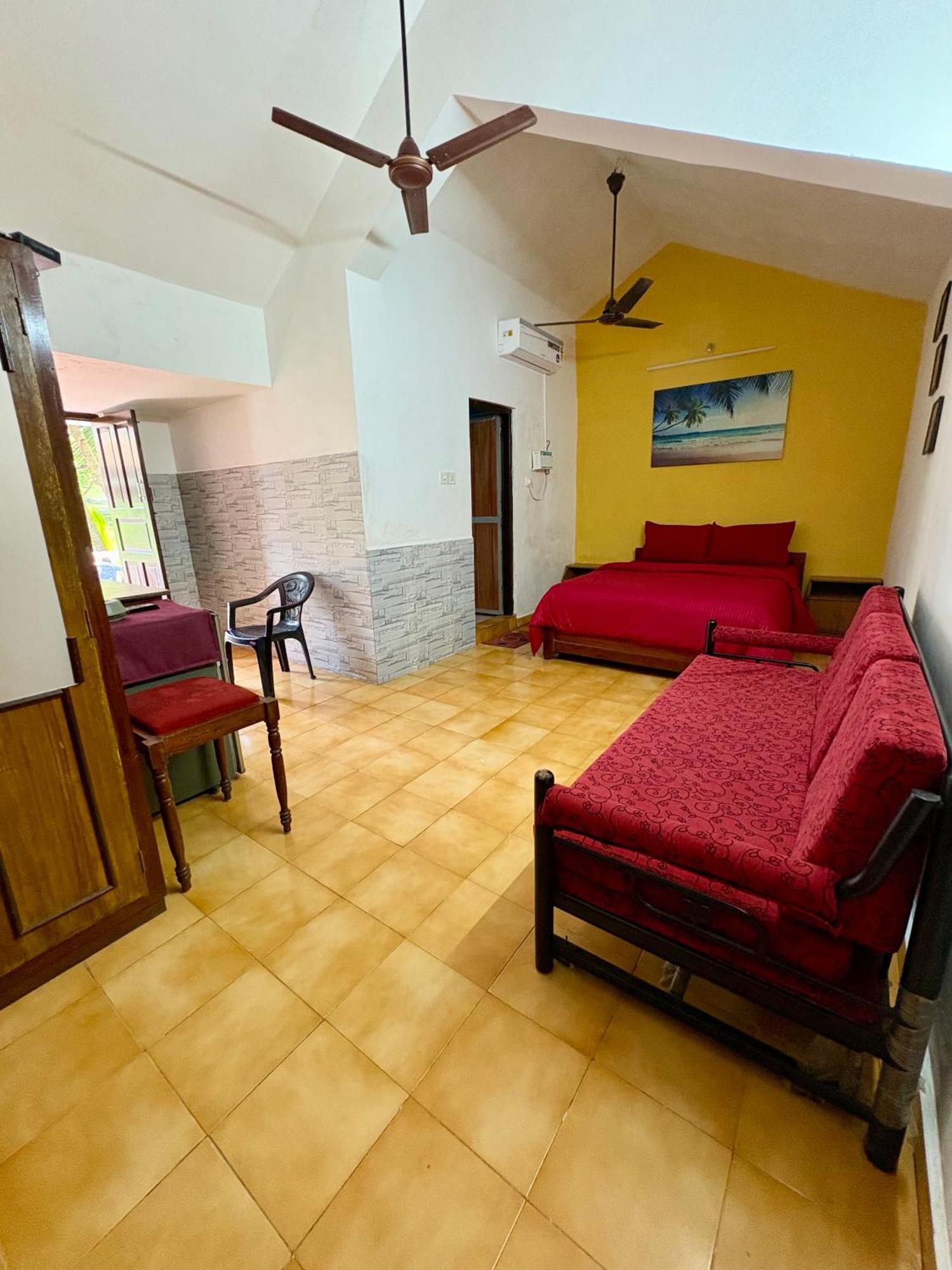 Jes Guest House Majorda Buitenkant foto