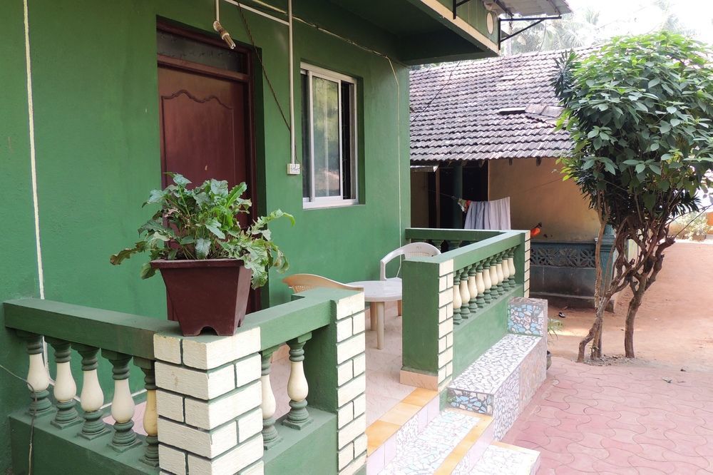 Jes Guest House Majorda Buitenkant foto