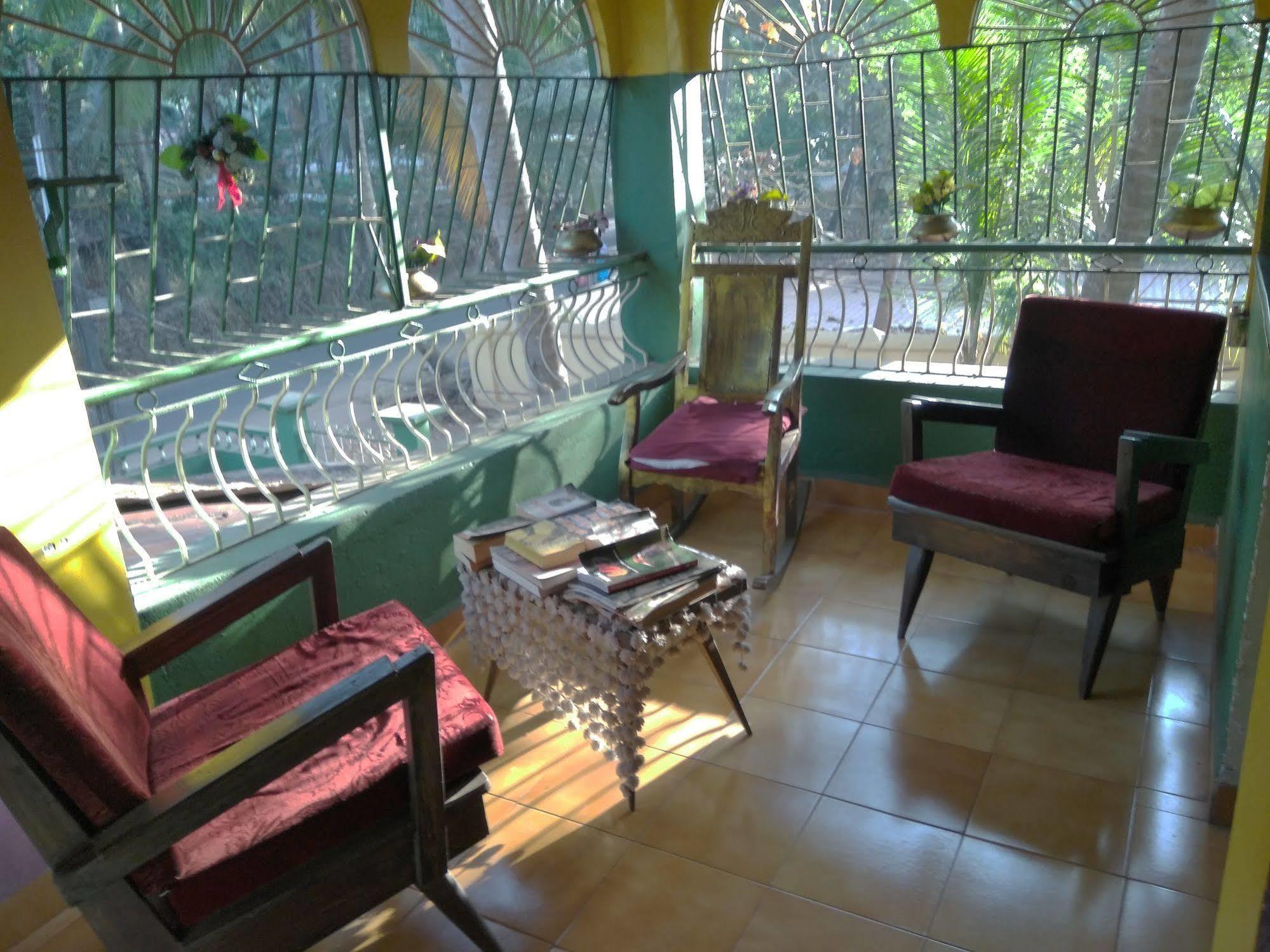 Jes Guest House Majorda Buitenkant foto