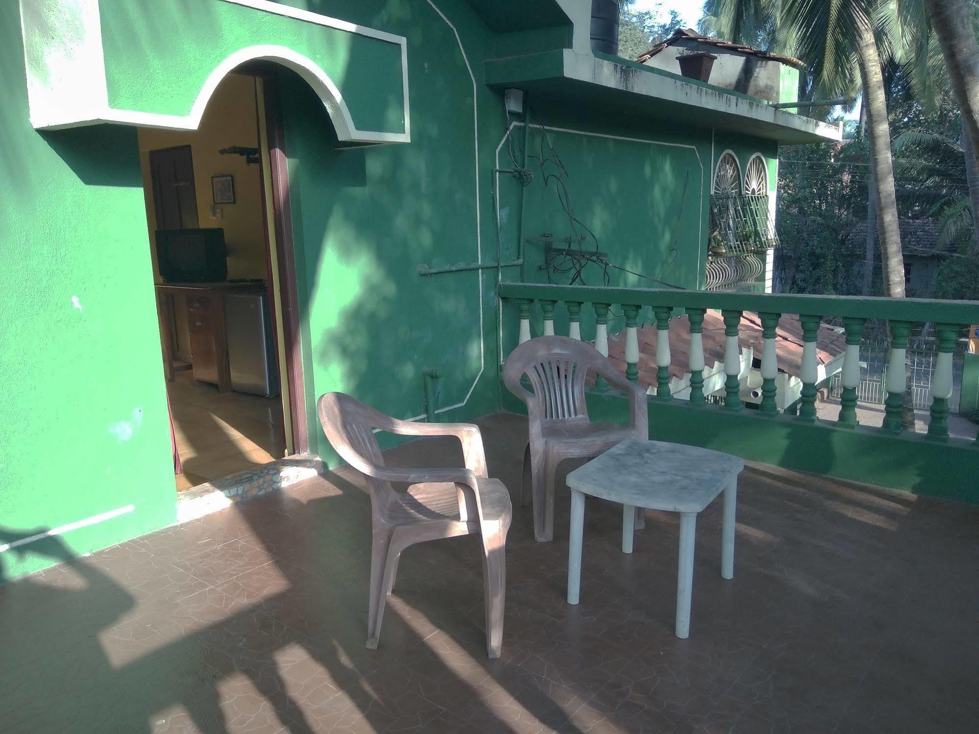 Jes Guest House Majorda Buitenkant foto